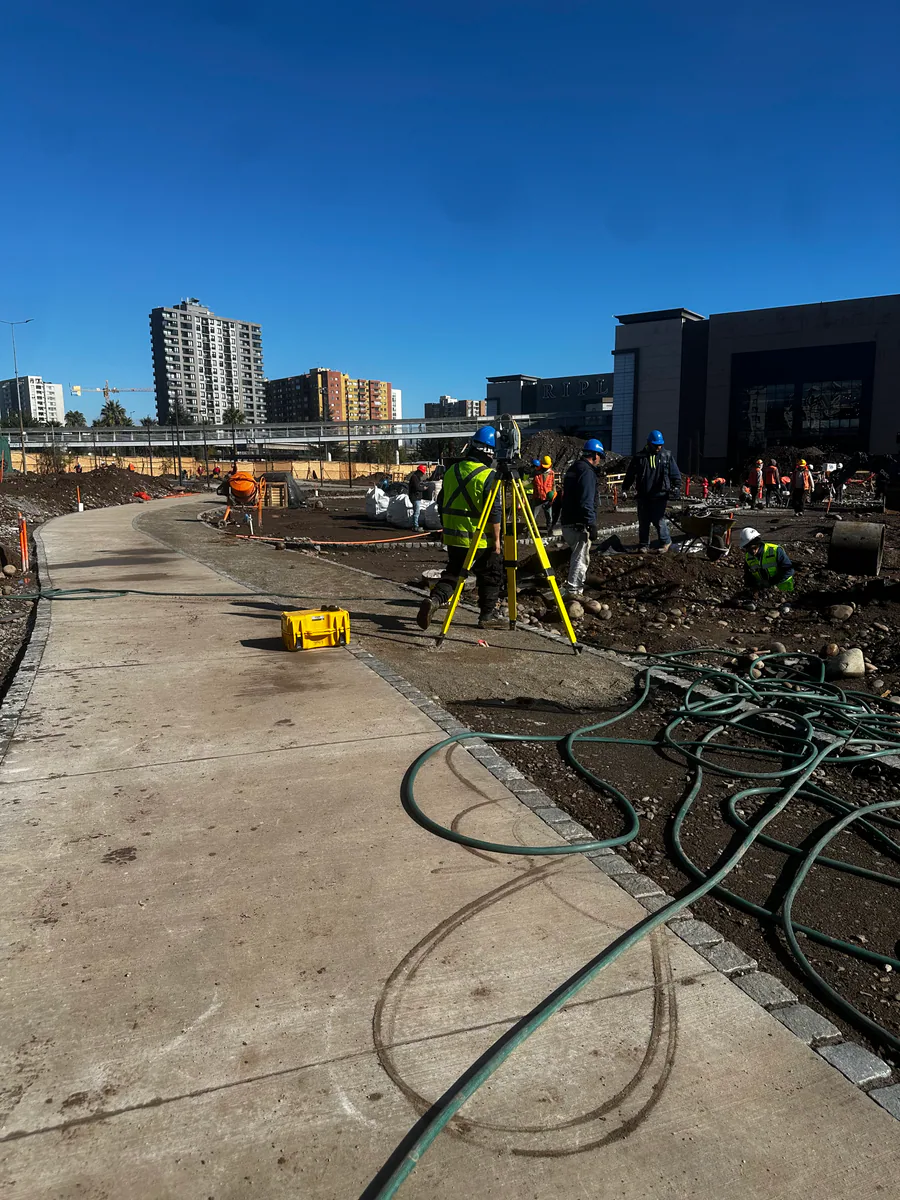 Control técnico y levantamiento del trazado en terreno
